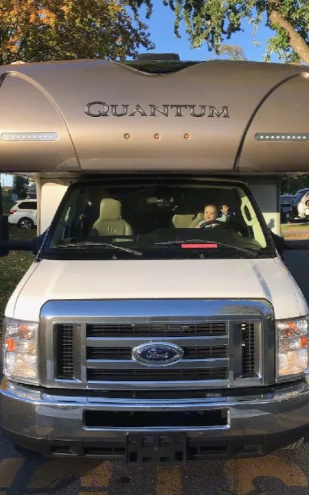 SO Easy to Drive, even a...........Well you get the picture!!     2020 Renters Photo. Thor Quantum 2017