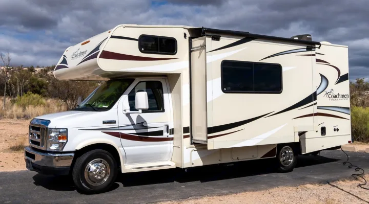 Forest River Coachmen Freelander 2016