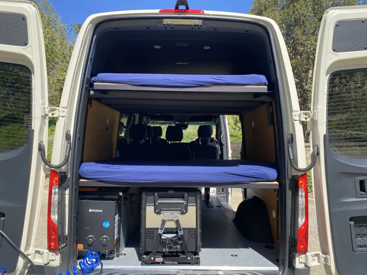 Photos 2020 Mercedes-Benz Sprinter Camper van Rental in Oak Park