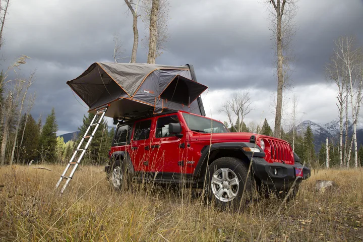 Look down on the mere mortals sleeping on the ground in their wet soggy ground tents.... suckers!. Jeep Jeep 4 Door JL 2018