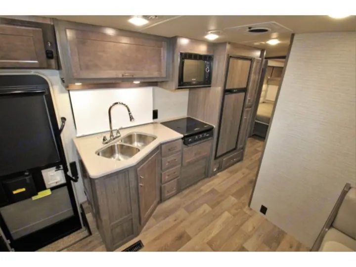 Winnebago Vista 2020