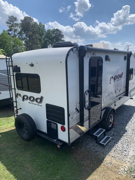 R-Pod R-Pod Trailer 2021