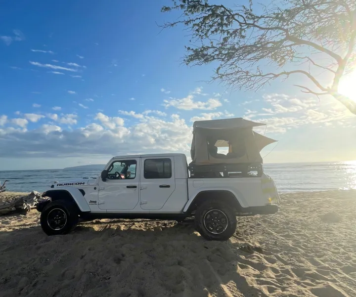 Jeep Gladiator Camper in Maui. Jeep Gladiator Rubicon 2022