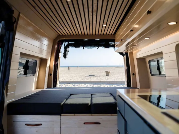 Mercedes Up-fitted Diesel Sprinter 2500 4X4 2021