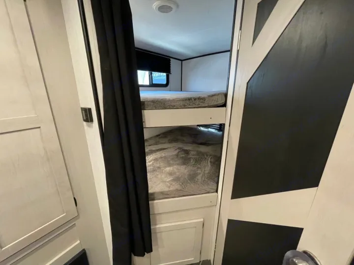 Heartland RVs Mallard 2022