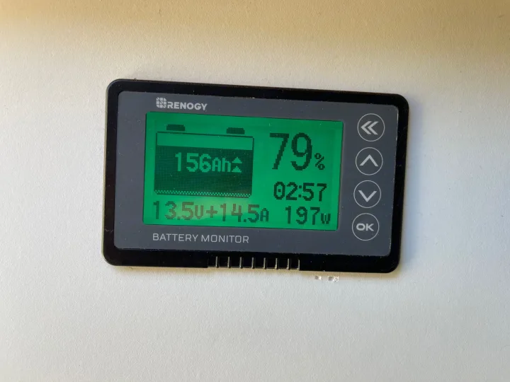 Battery Monitor . Dodge Sprinter Van 2020