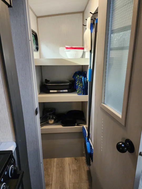Walk-in pantry . Forest river Salem hemisphere 2023