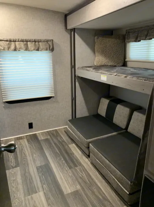 Heartland RVs Mallard 2021
