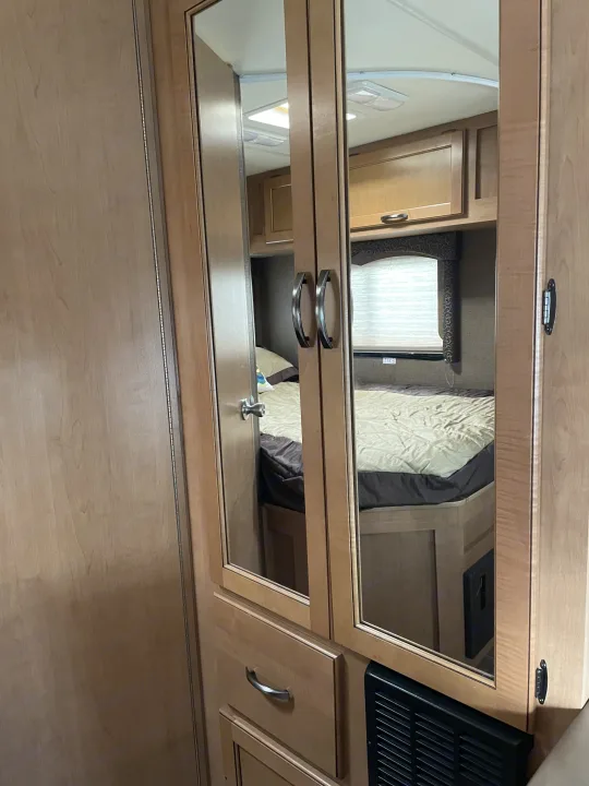Cabinet. Thor Four Winds 2015