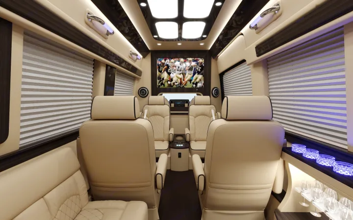 Ultimate Toys Ultimate Limo 2022