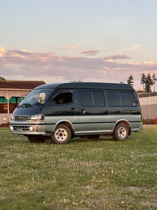 4x4 Hiace Campervan Toyota Hiace Van For Sale Qld Bus 4x4 Pty Ltd