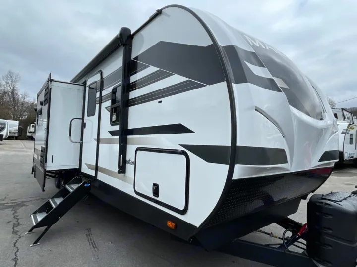 Heartland RVs Mallard 2023