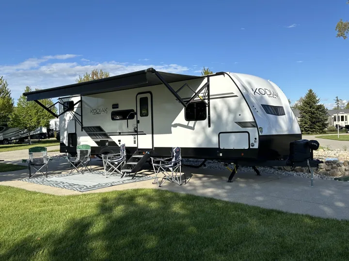 Dutchmen Kodiak Ultra Lite 2022