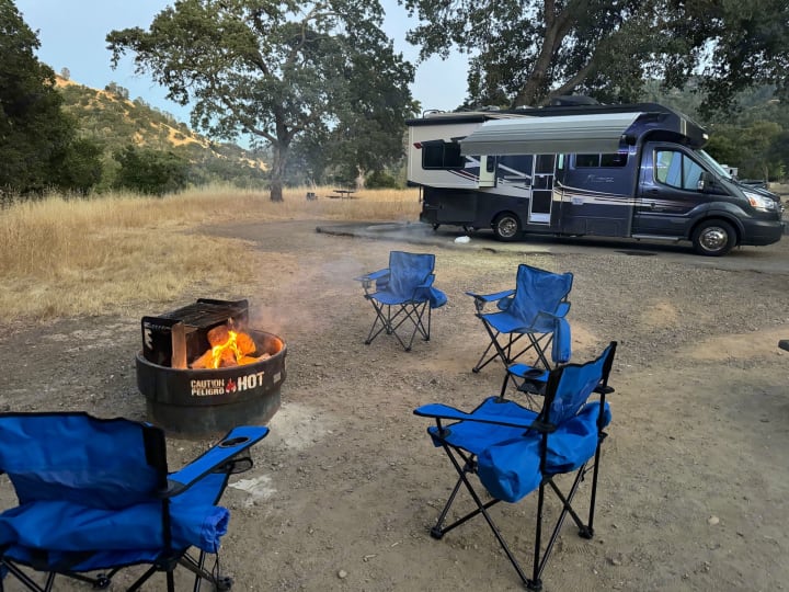 Optional chairs . Winnebago Fuse 23a 2017