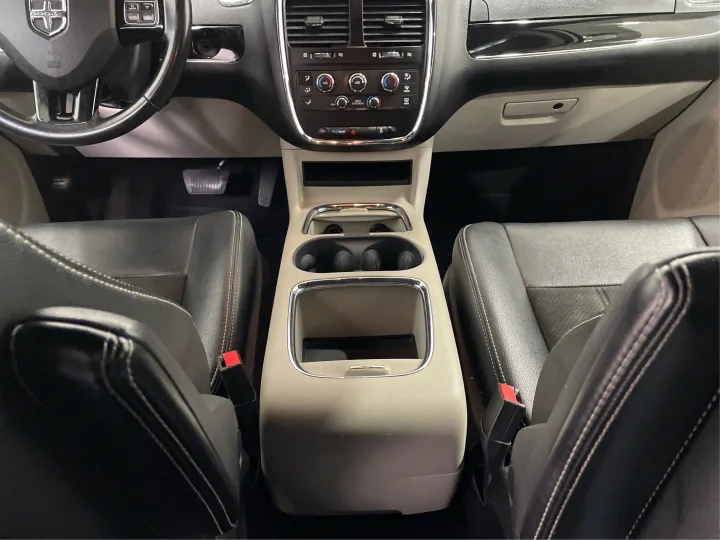 DODGE GRAND CARAVAN 2019