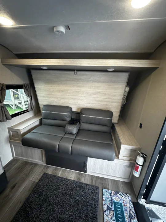 Coachmen Catalina 2022