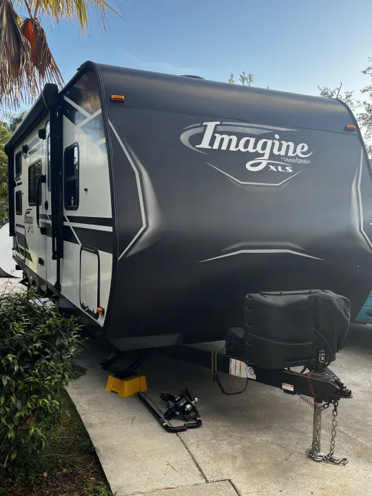 Grand Design Imagine XLS 2021