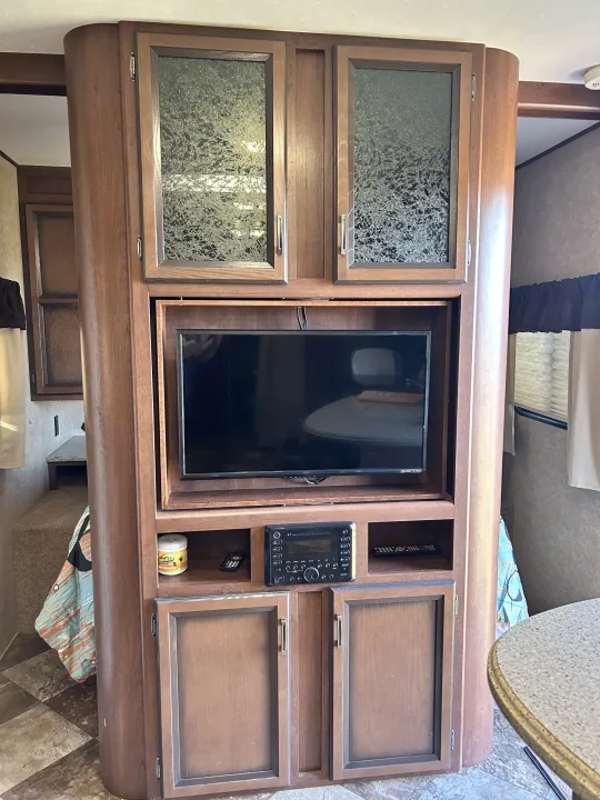 Crossroads RV Zinger 2015