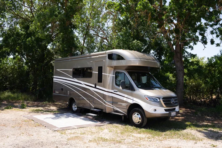 Winnebago View 2023