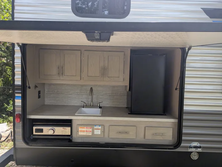 Forest River Coachmen Catalina Legacy 2023