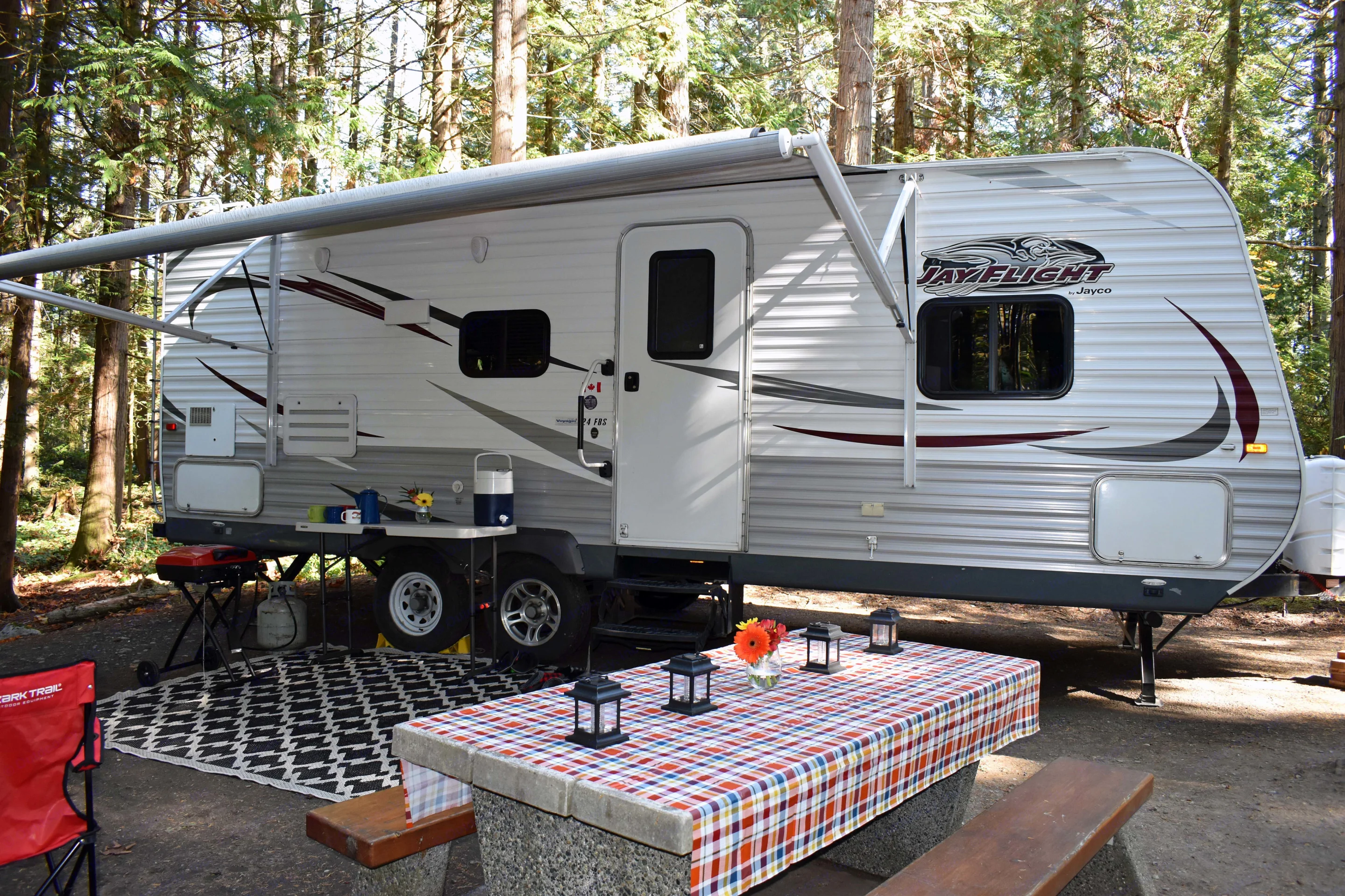 24' Jayco Jayflight with all the bells and whistles. Jayco Jay Flight 2014