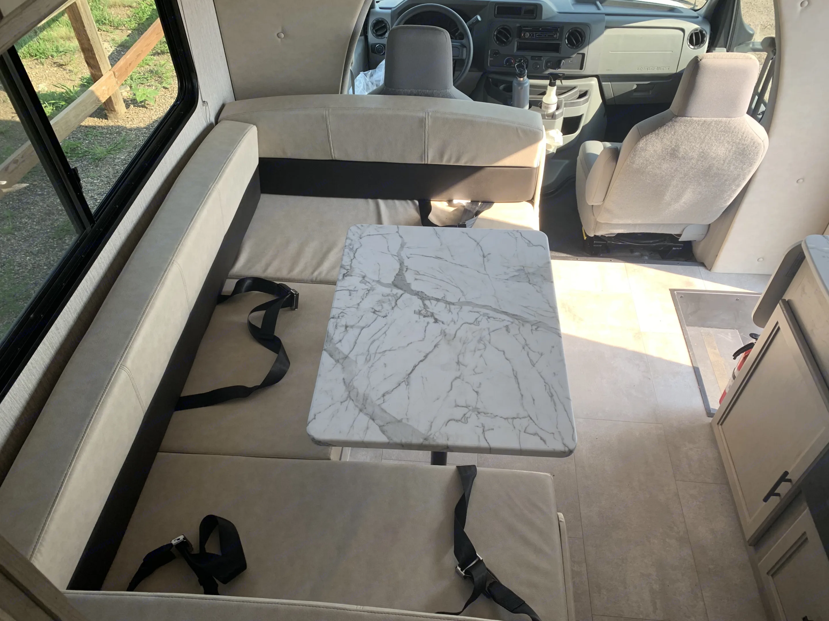 Dinette includes storage under seats, 4 seatbelts, and converts into a bed. . Other Other 2021