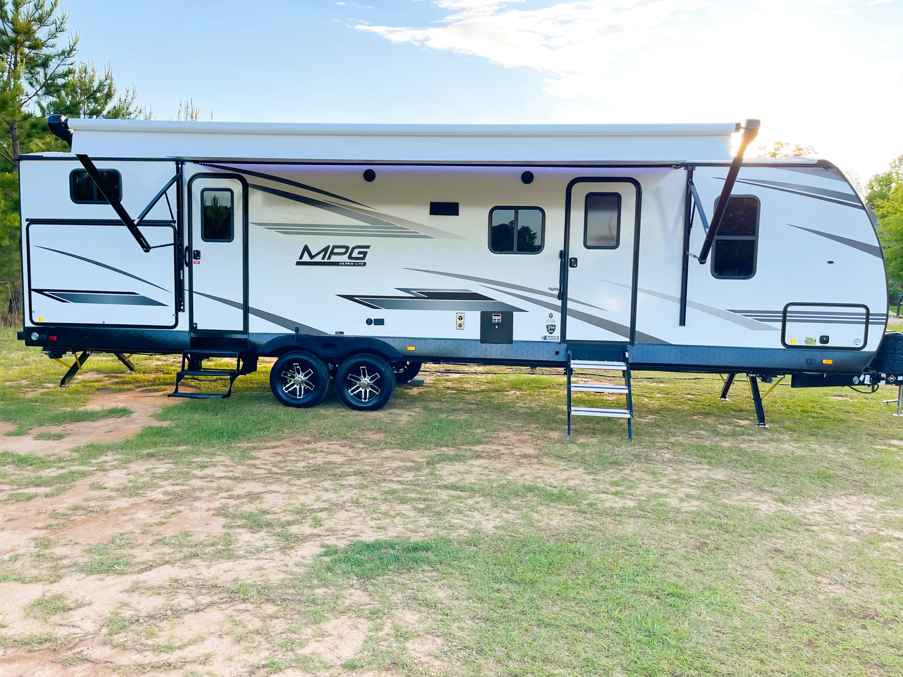 Cruiser RV MGP 3100BH 2022