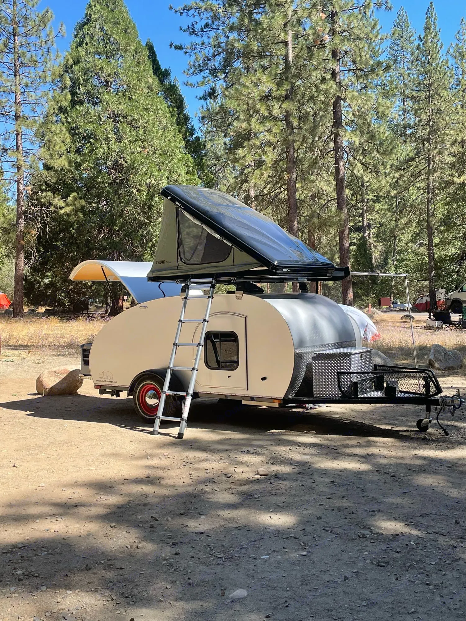 Accommodate up to 2 more adults with a Thule Basin Wedge Roof Tent. So-Cal Teardrops 511 Cal Deluxe Teardrop 2013