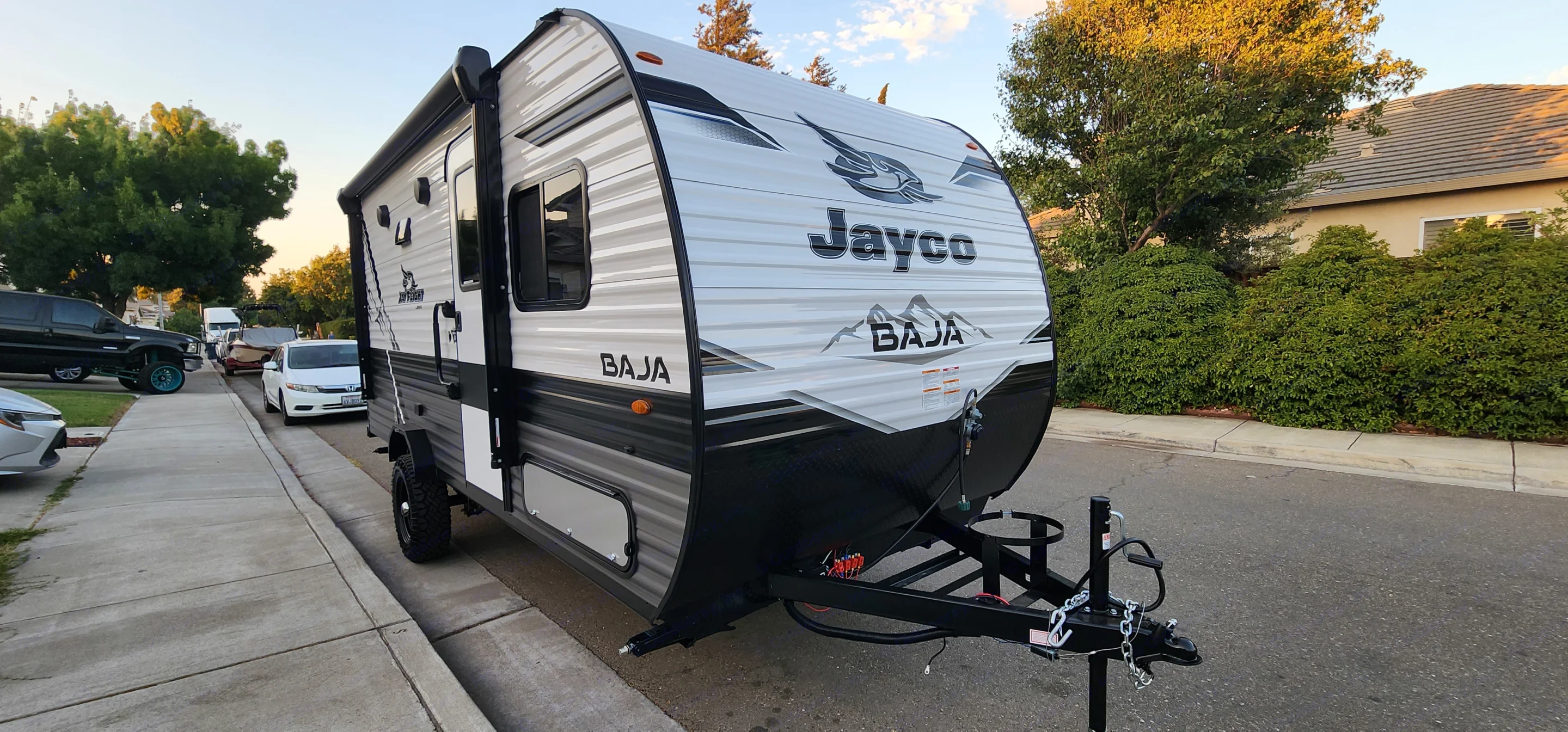 Front view. 22 ft long with propane tank, battery and solar. Jayco Jay Flight SLX 2024