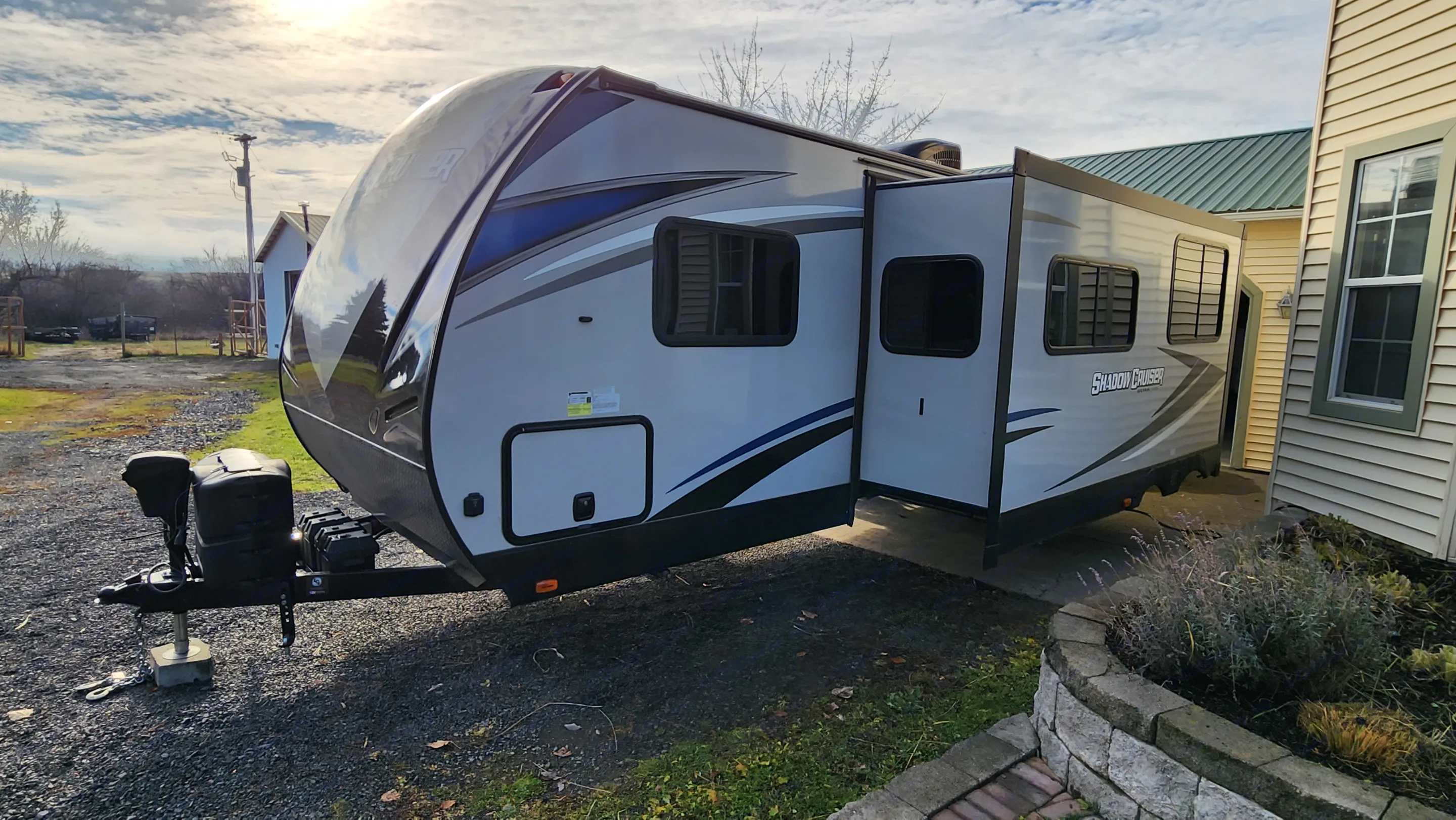 you can see just how big this camper gets with the slideout. Cruiser RV Shadow Cruiser 2021