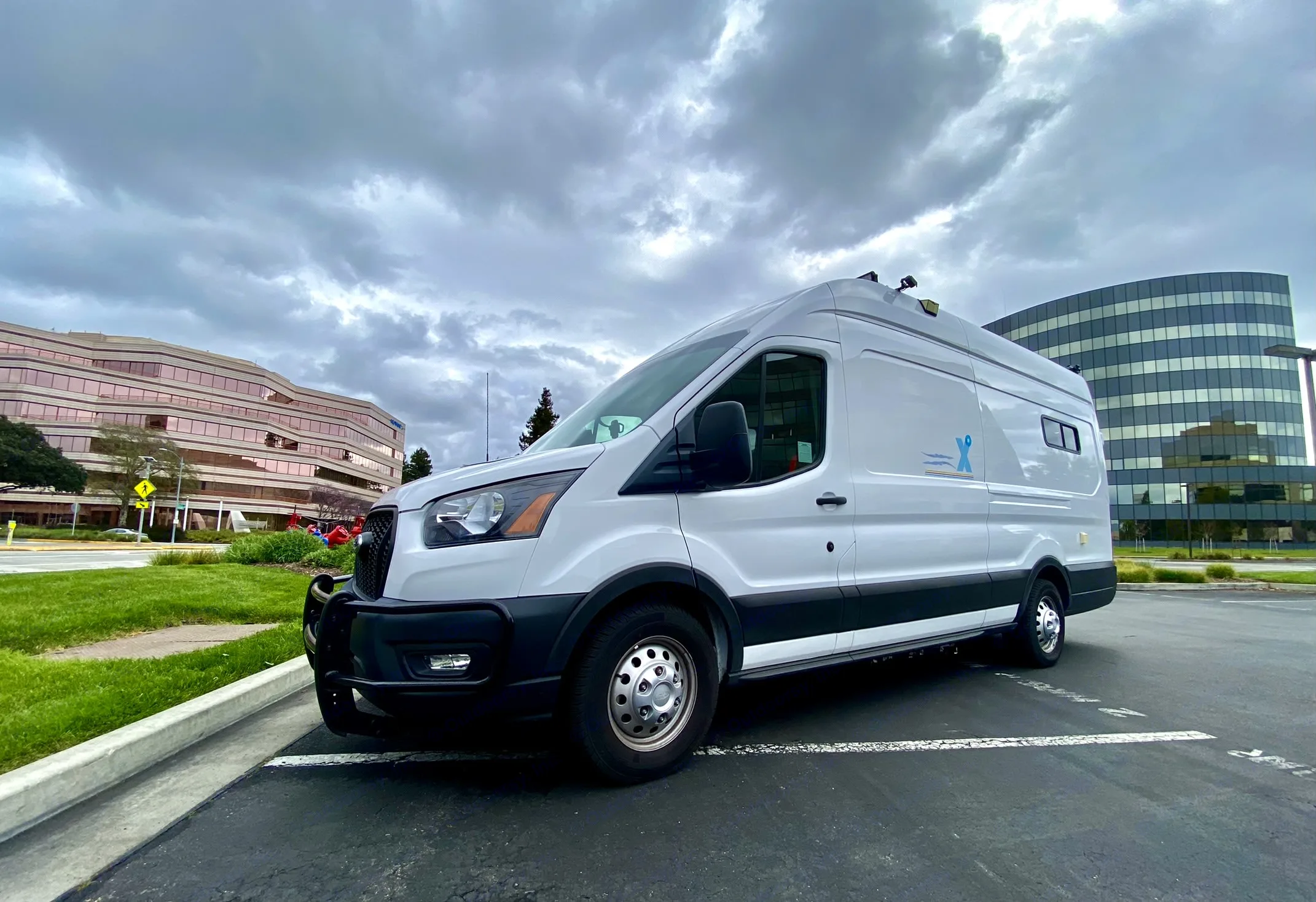 ford transit 22-ft high roof, extended model with front guard grill protection. Ford Transit Transit 2022