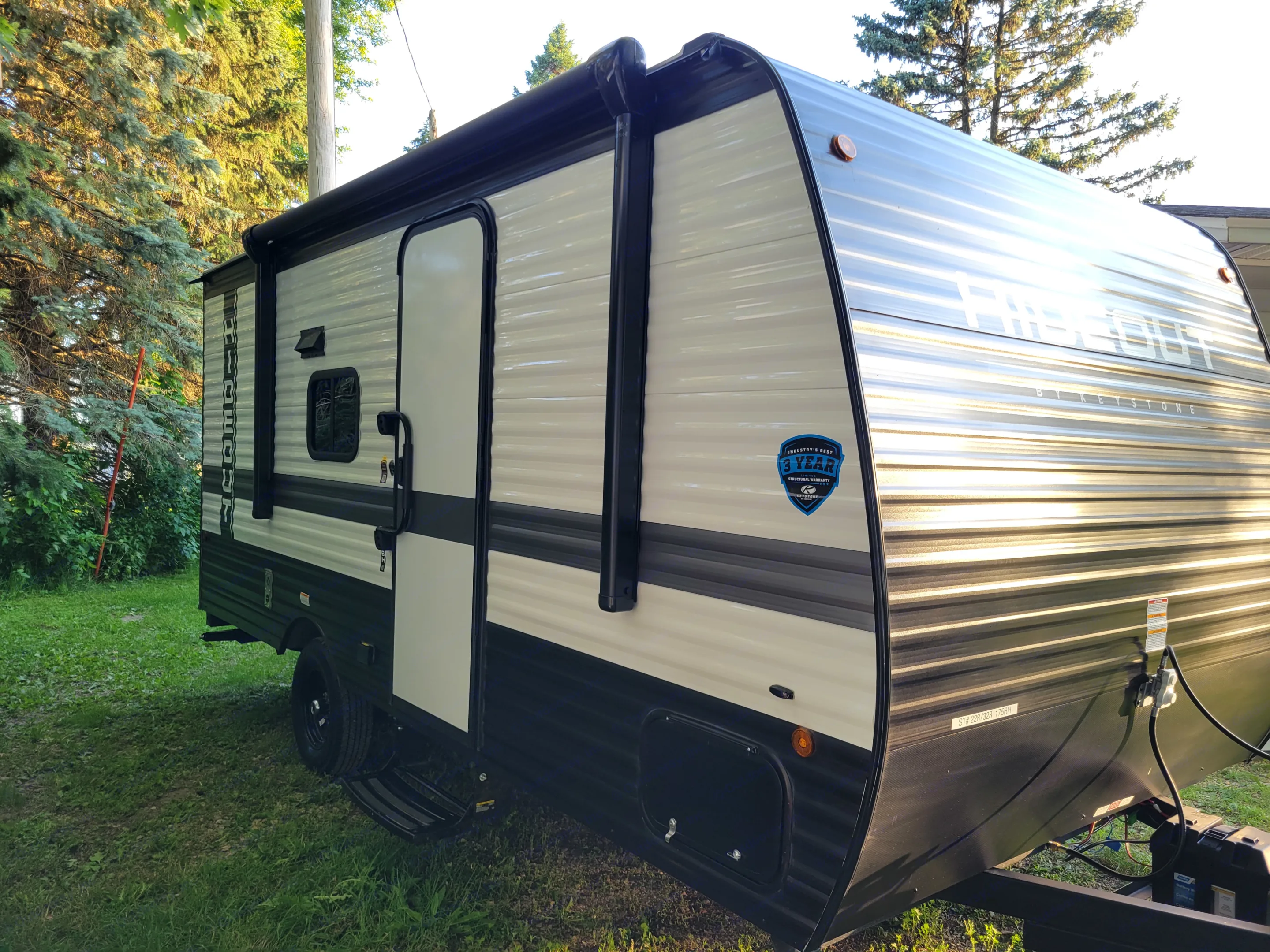 This modern Keystone Hideout 175BH travel trailer,. Keystone RV Hideout Sport 2024