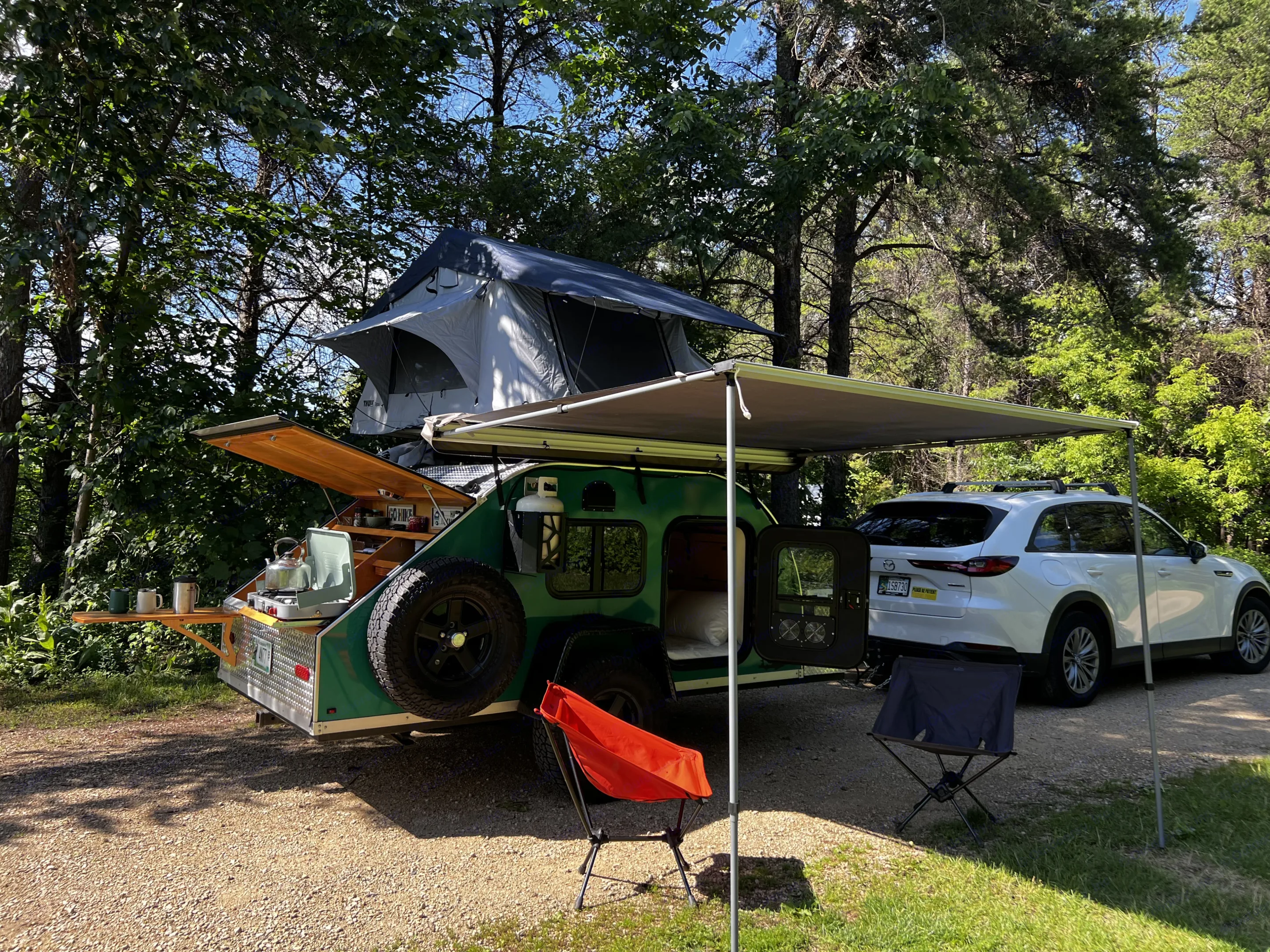 Everything you need in one compact package! Easily towable with a convenient galley for cooking.. TC Teardrop 5x10 Overland 2021