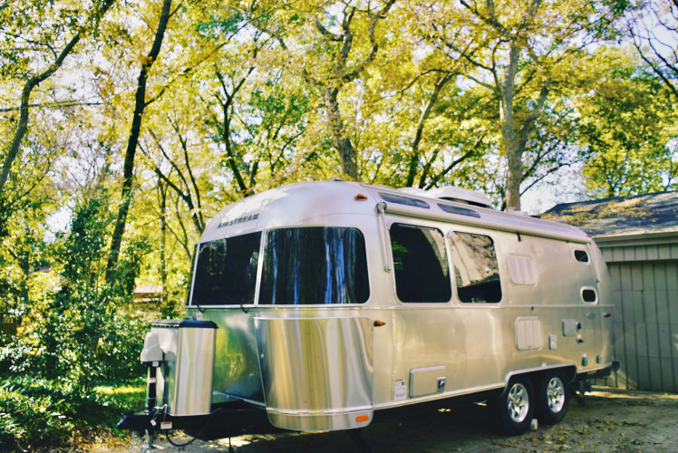 airstream rental texas | modern 2017 airstream flying cloud