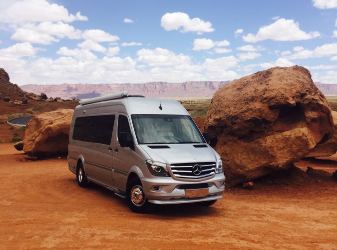 2015 Mercedes-Benz Interstate Lounge