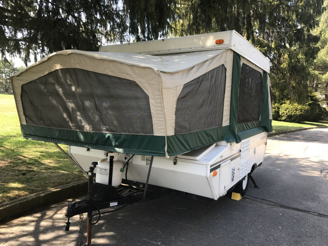 comfortable pop-up trailer in bridgewater