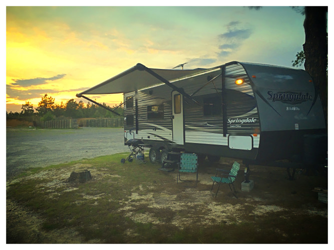 attractive, family-friendly trailer in hope mills