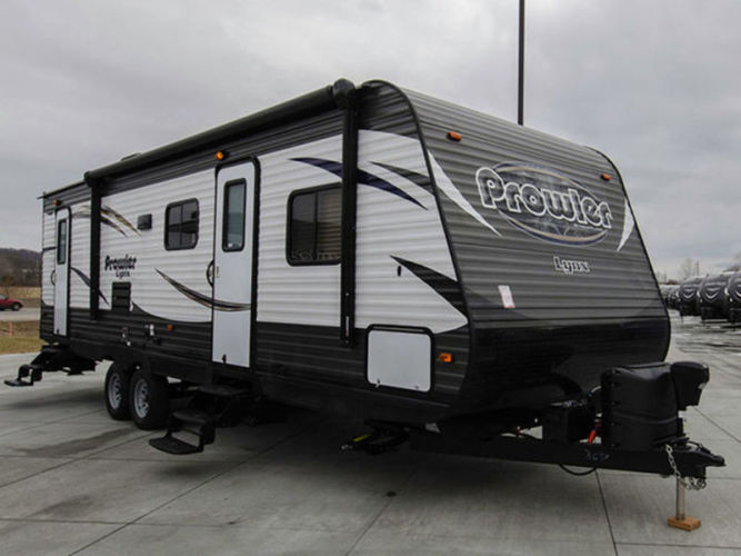 like-new camper for six, middle stewiacke