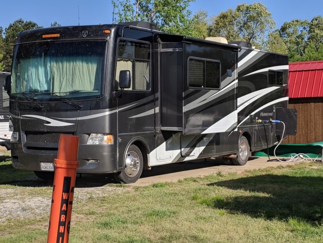 2012 Thor Motor Coach Hurricane