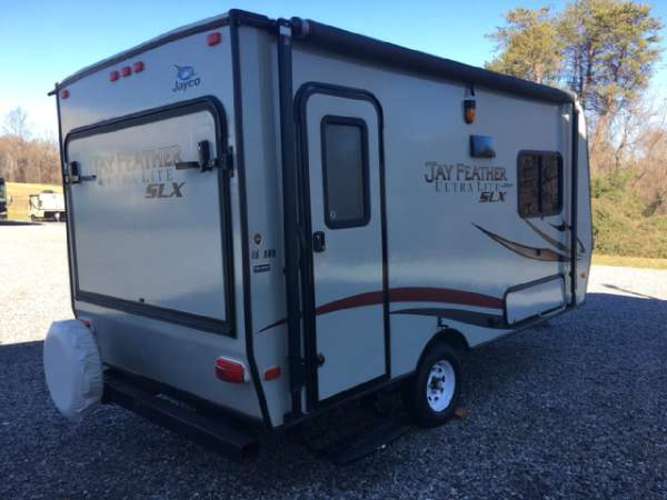 2014 Jayco Jay Feather Ultra Lite SLX Hybrid 16XRB