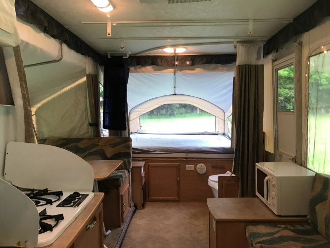 pop-up cabin with indoor shower, chicago