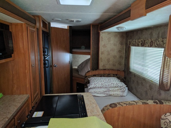 Top 10 Motorhomes & RV Rentals In Calgary, Canada Updated 2024 Trip101