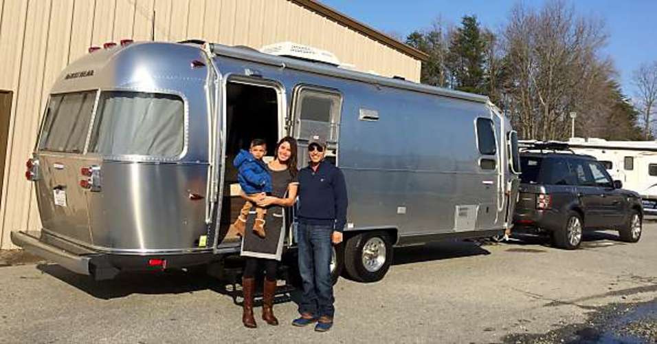 "Silver Belle" 2015 Airstream International 25' FB