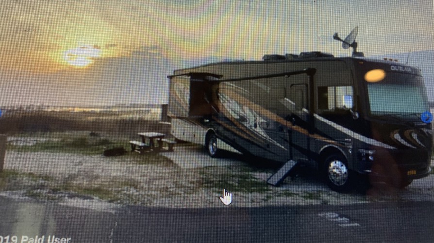 5 Best Luxury RV Rentals In New York, New York Updated 2024 Trip101