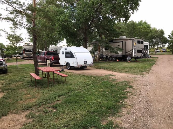 easy-to-tow, pet-friendly camper, montgomery