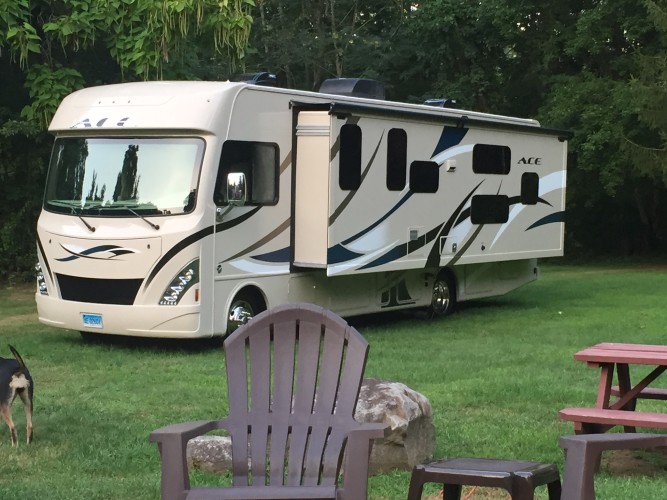 Top 6 Luxury RV Rentals In Connecticut, The USA Trip101