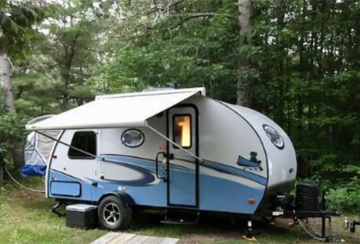 easy-to-tow camper van