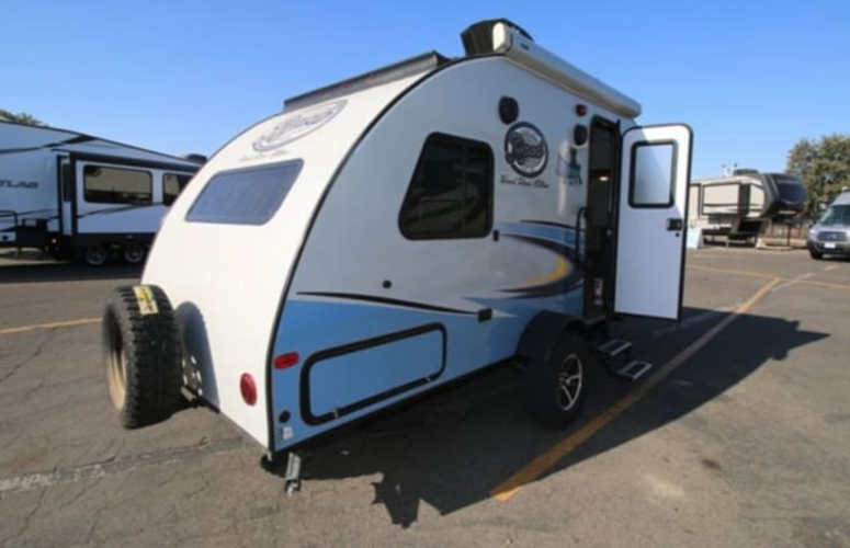 trailer in dixon good for four
