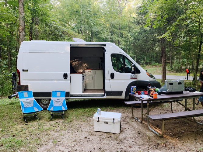 the chic camper-van