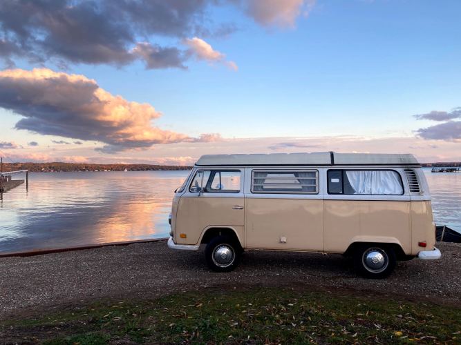 1972 Volkswagen Westfalia - Poppy